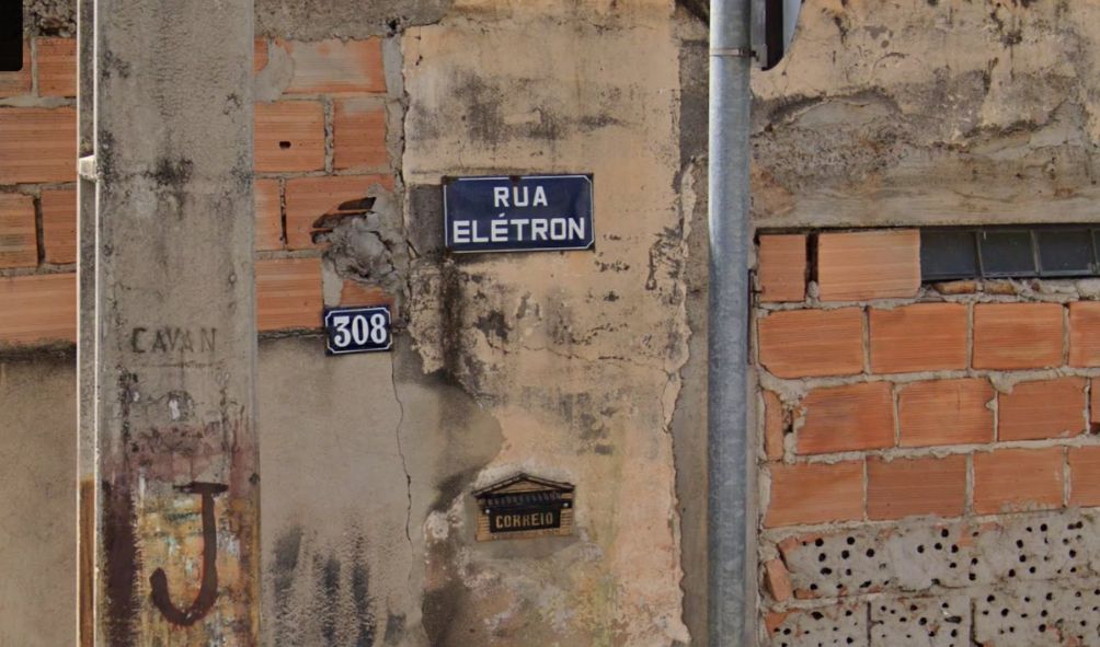 Bairro Primeiro de Maio BH: Rua Eletrón