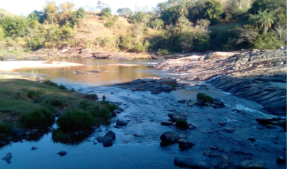 Praia da Cachoeira - Santo Antônio do Rio Abaixo