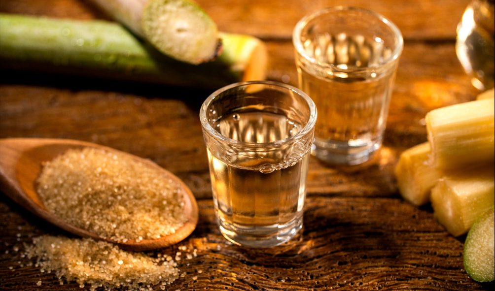 Troque o Espumante pela Cachaça - Simpatias mineiras