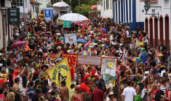 carnaval minas gerais - sabará